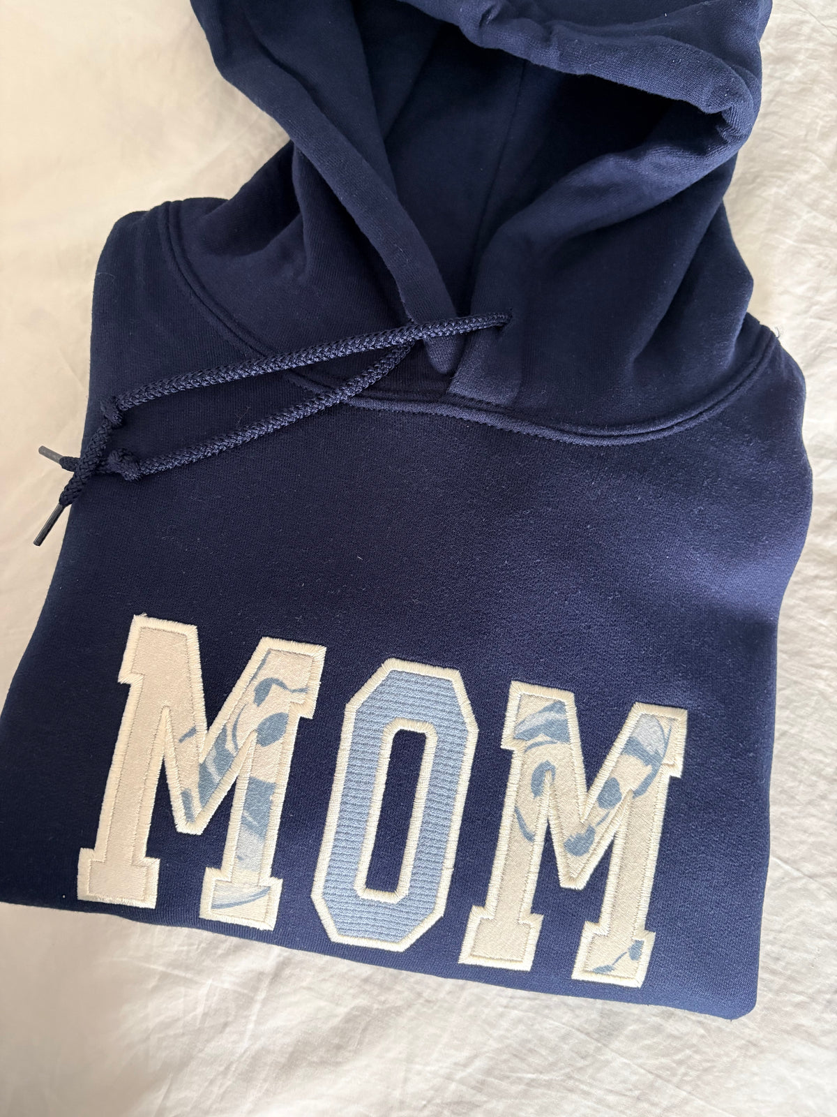 Keepsake MOM or DAD Embroidery Applique