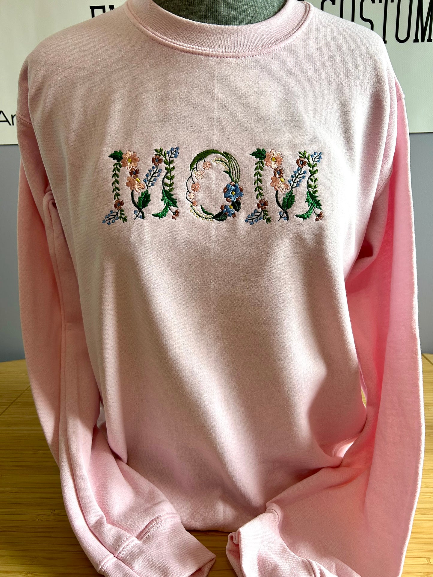 Embroidery MOM floral